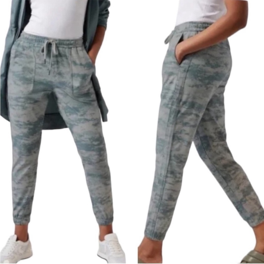 Athleta Farallon Jogger Fog Camo Coast Grey Size XS